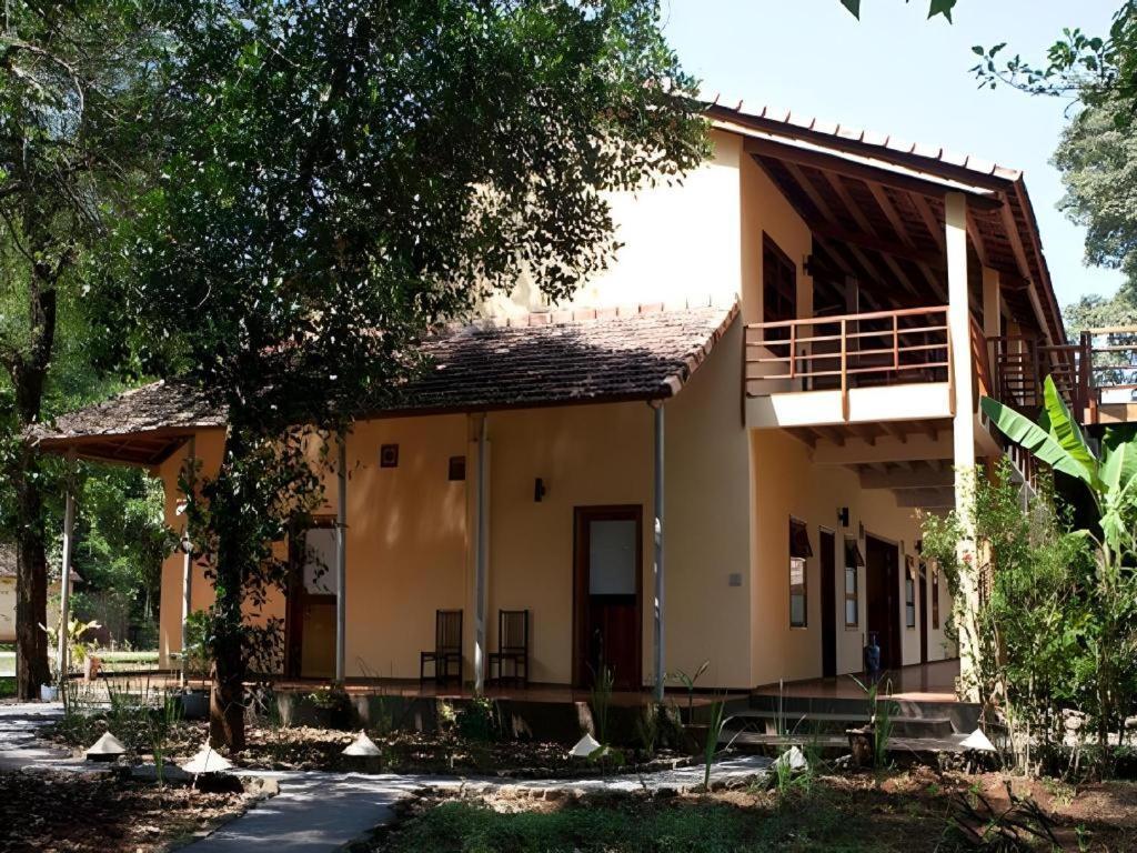 Forest Floor Lodge Cat Tien Exterior photo